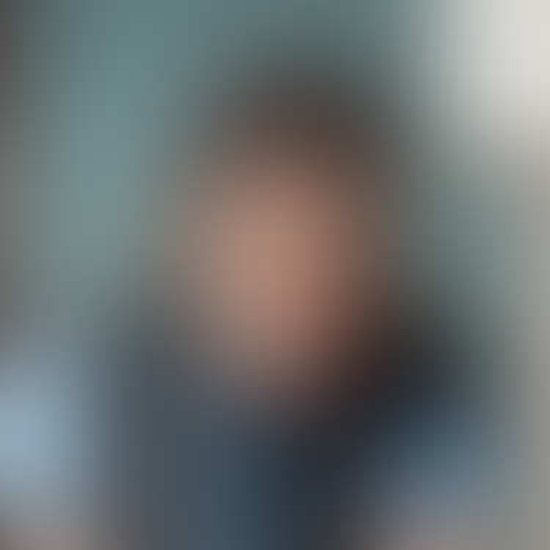 Mrs. Esther Reynolds